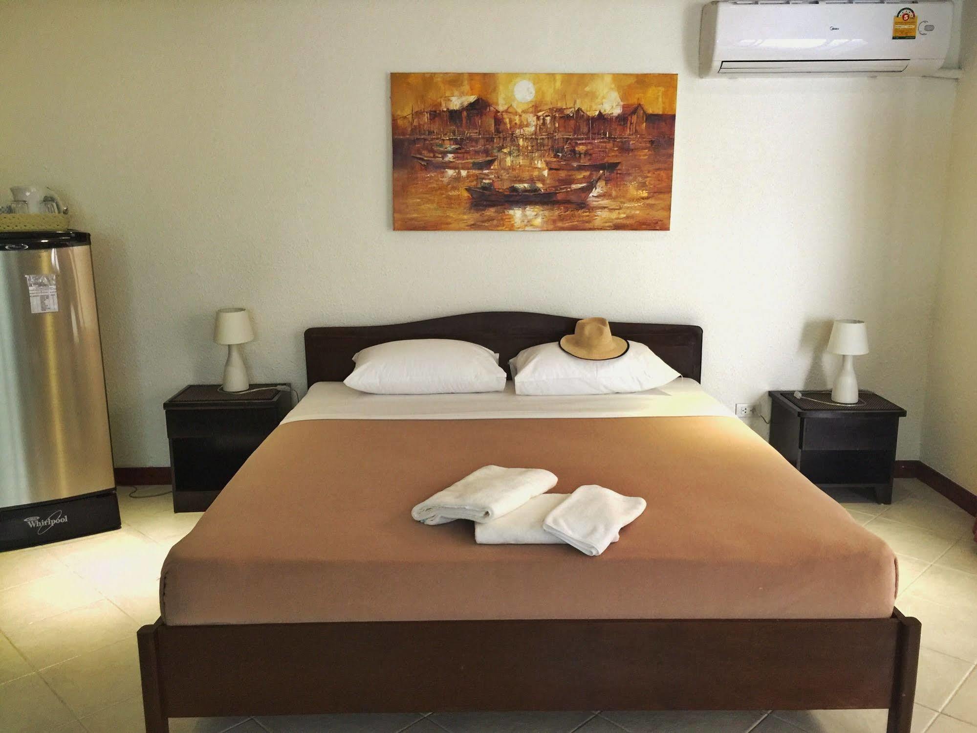 Blue Sky Residence Patong Dış mekan fotoğraf