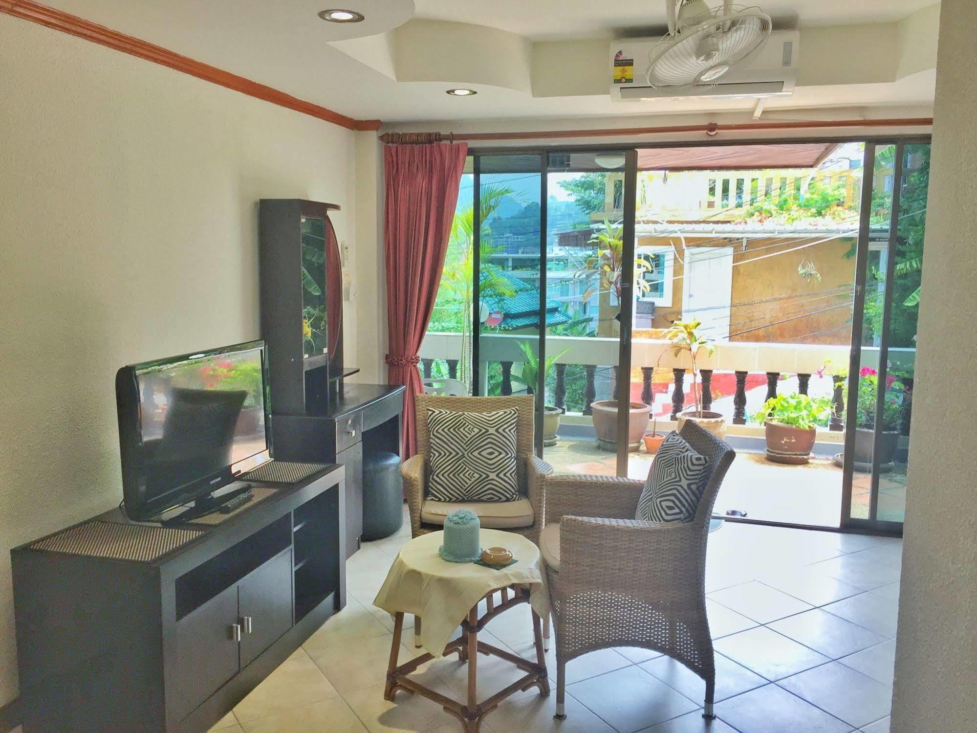 Blue Sky Residence Patong Dış mekan fotoğraf