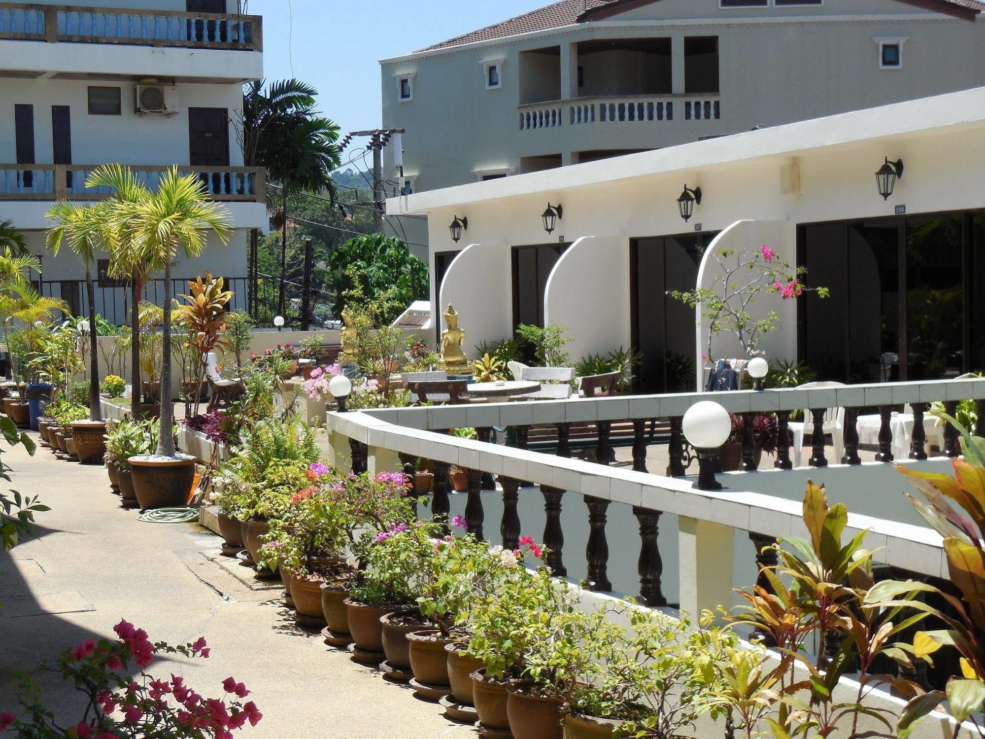 Blue Sky Residence Patong Dış mekan fotoğraf